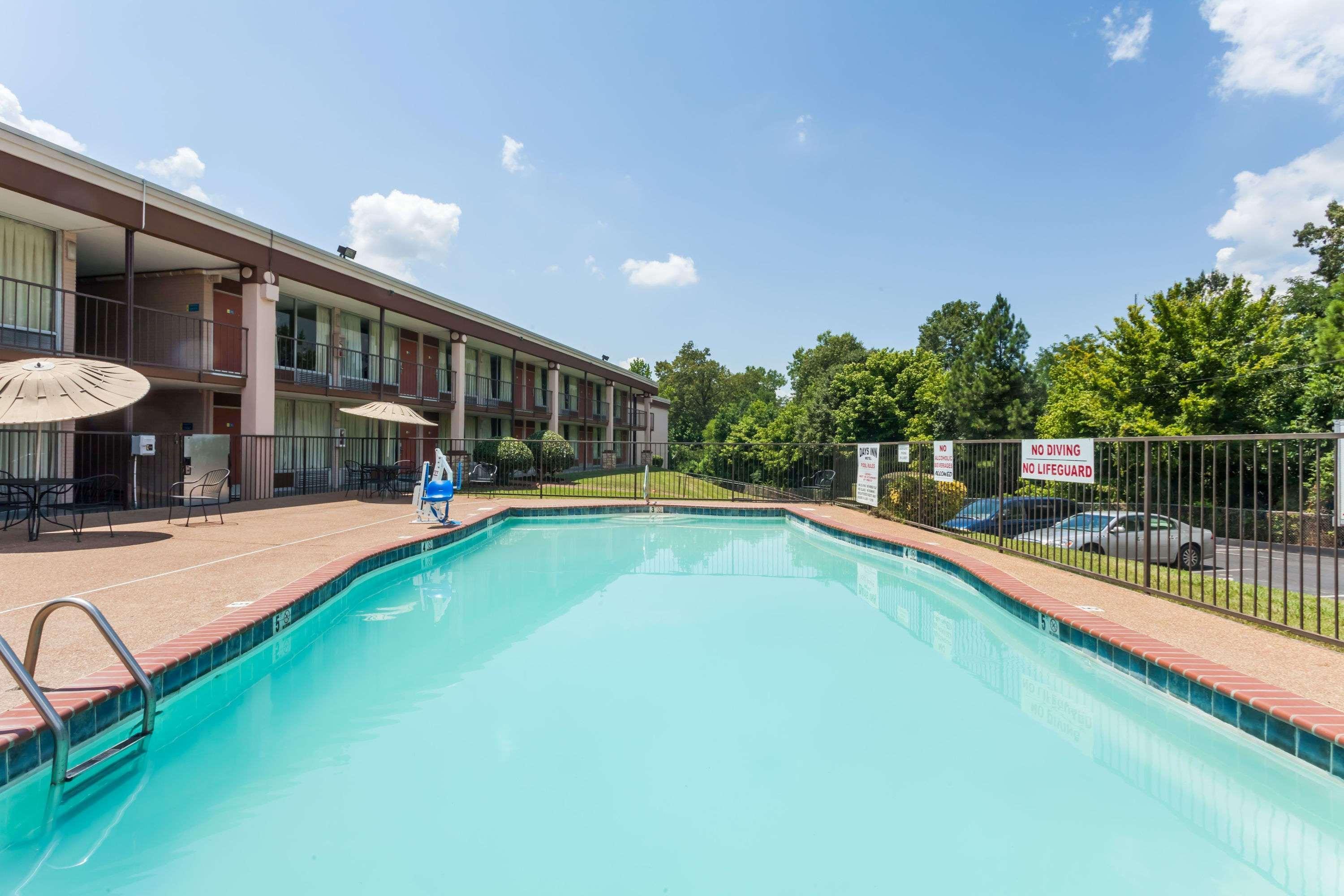 Days Inn By Wyndham Jackson Exterior foto